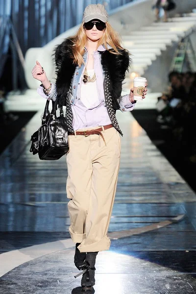 Look 21